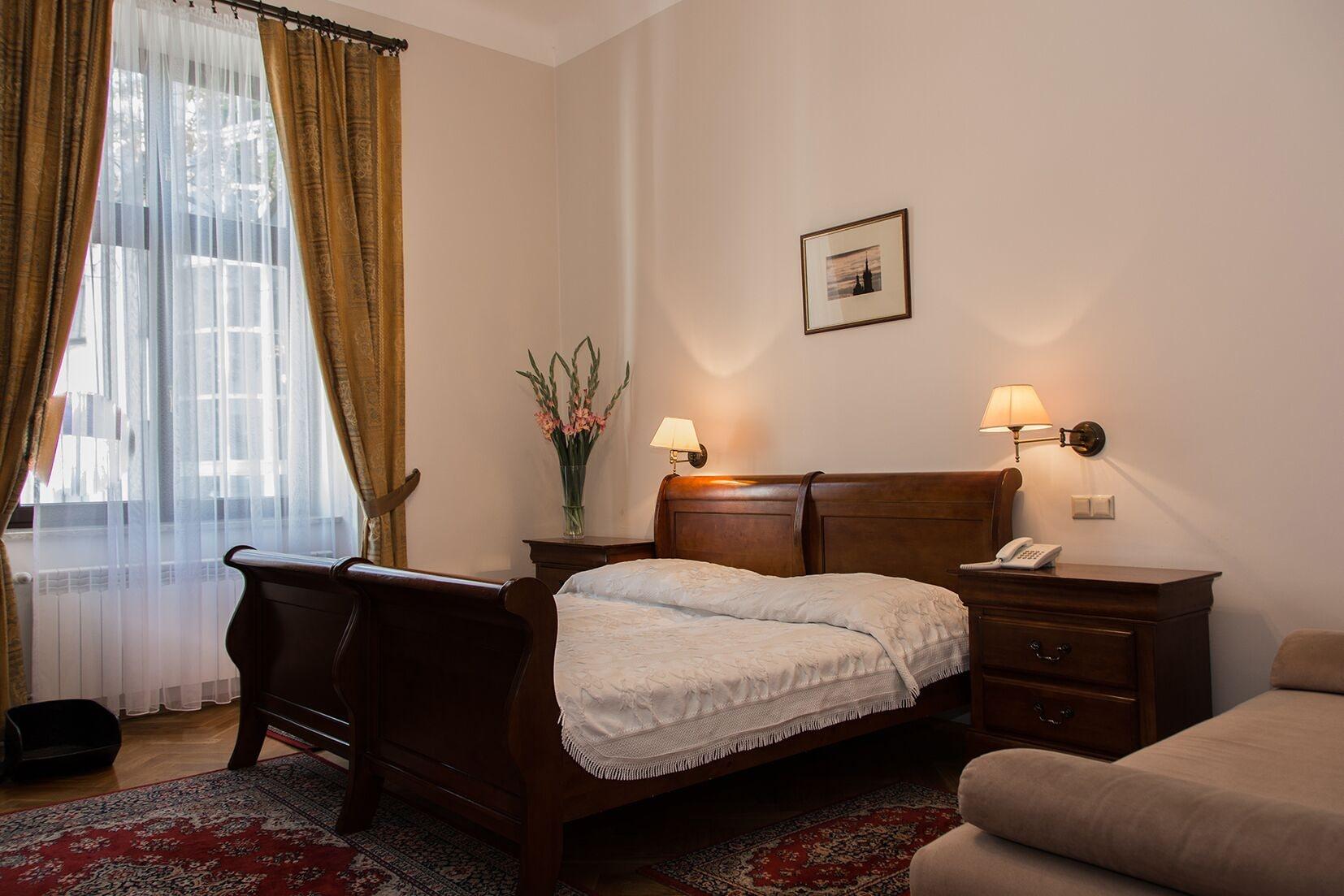 Aparthotel Basztowa Kraków Exteriör bild